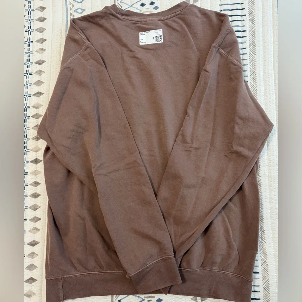 Brand new 'Basketball Mama' Sweatshirt - Picture 4 of 4